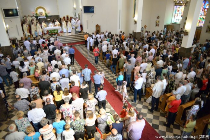 48. Pielgrzymka Ruchu Swiatło-Życie i Służby Liturgicznej. Foto: ks. S. Piekielnik / www.diecezja.radom.pl