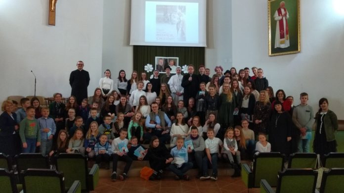 Opłatkowe spotkanie Uniwersytetu Biblijnego Dzieci. Foto: arch. Dzieła Biblijnego Diecezji Radomskiej