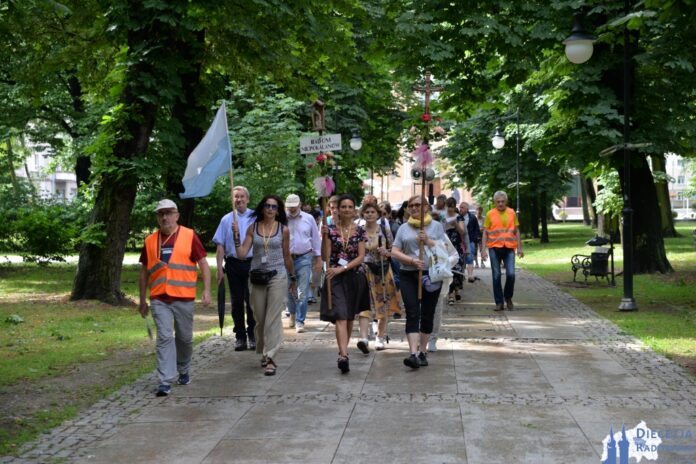 32. Pielgrzymka w intencji Trzeźwości - Radom-Niepokalanów. Foto: ks. S. Piekielnik / www.diecezja.radom.pl